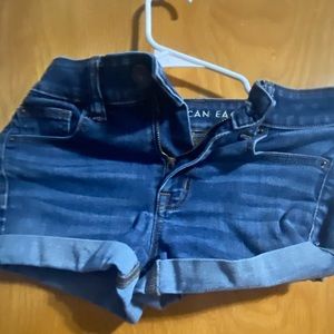 American eagle shorts size 2